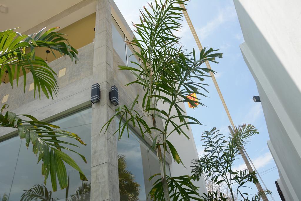Hotel Tobiko تريكونامالاي المظهر الخارجي الصورة